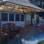Summer House - For 5 People In 2nd Floor * Velipojë