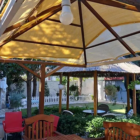 Summer House - For 5 People In 2nd Floor Velipojë