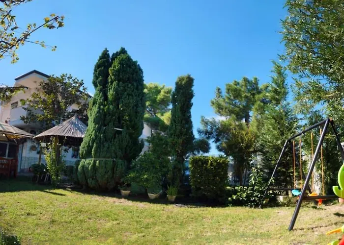 Summer House - For 5 People In 2nd Floor