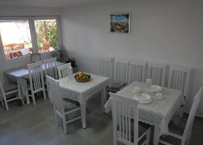 Dom wakacyjny Summer House - For 5 People In 2nd Floor Velipojë